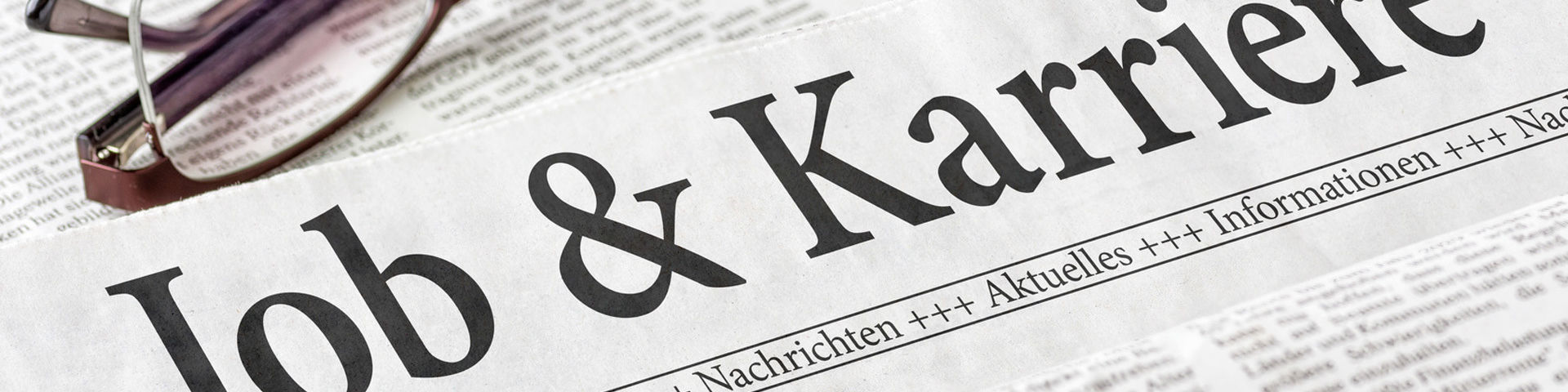 Header: Gesundheits- und Krankenpfleger / ATA (w/m/d)